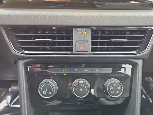 Used 2023 Volkswagen Taos S FWD image 22