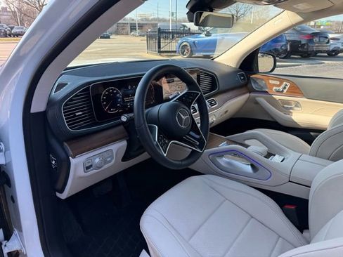 New 2026 Mercedes-Benz GLS 450 GLS 450 image 13