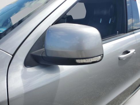 Used 2015 Dodge Durango Limited w/ Premium Group AWD/4WD image 28