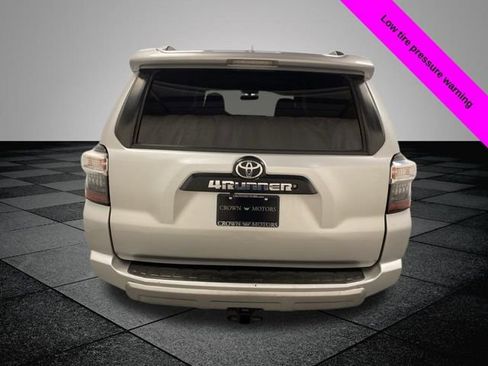 Used 2019 Toyota 4Runner TRD Off-Road image 6