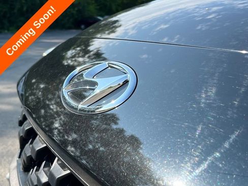 Used 2023 Hyundai Kona SE w/ Cargo Package FWD image 4