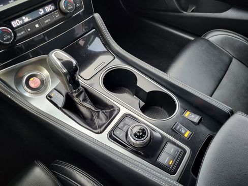 Used 2017 Nissan Maxima 3.5 SV image 33