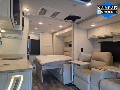 Used 2022 Mercedes-Benz Sprinter 3500 image 14