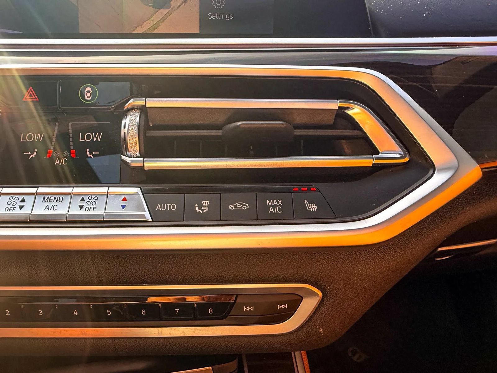 Used 2019 BMW X5 xDrive40i w/ Premium Package 2 AWD/4WD image 39