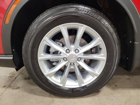 Used 2025 Honda CR-V EX image 10