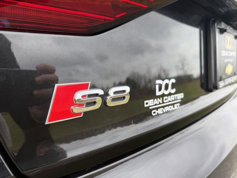 Used 2020 Audi S8 L w/ S8 Executive Package image 18