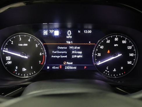Used 2023 Buick Envision Avenir AWD/4WD image 38