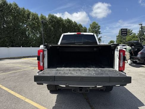 Used 2024 Ford F350 Platinum AWD/4WD image 27