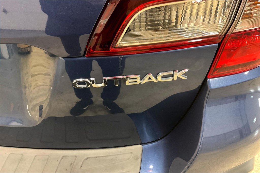 Used 2019 Subaru Outback 2.5i Limited AWD/4WD image 25