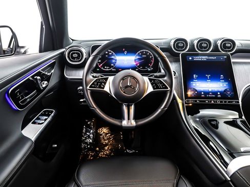 Certified 2025 Mercedes-Benz GLC 300 GLC 300 SUV image 7