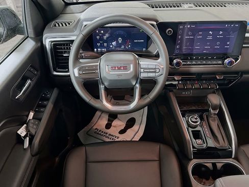 New 2026 GMC Canyon Elevation image 17