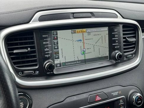 Used 2019 Kia Sorento SX AWD/4WD image 26