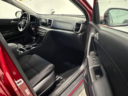 Used 2020 Kia Sportage LX AWD/4WD image 22