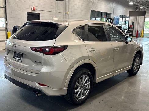 Certified 2025 MAZDA CX-5 AWD 2.5 S w/ Preferred Package image 4