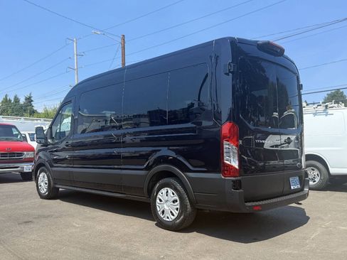 Used 2023 Ford Transit 350 XLT RWD image 3