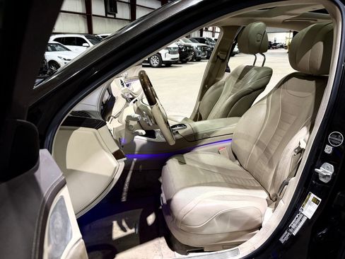 Used 2015 Mercedes-Benz S 550 Sedan image 13
