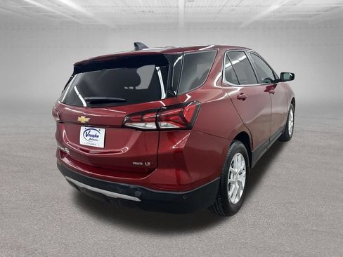 Used 2024 Chevrolet Equinox LT AWD/4WD image 13
