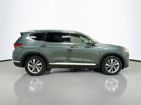 Used 2020 Hyundai Santa Fe SEL w/ Convenience Package image 8
