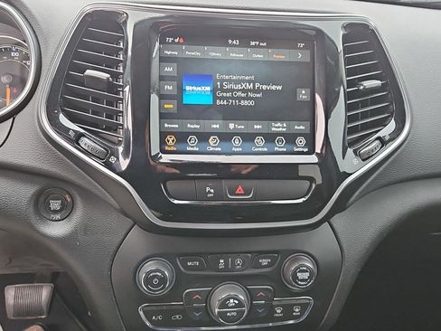 Used 2019 Jeep Cherokee Limited w/ Luxury Group image 20