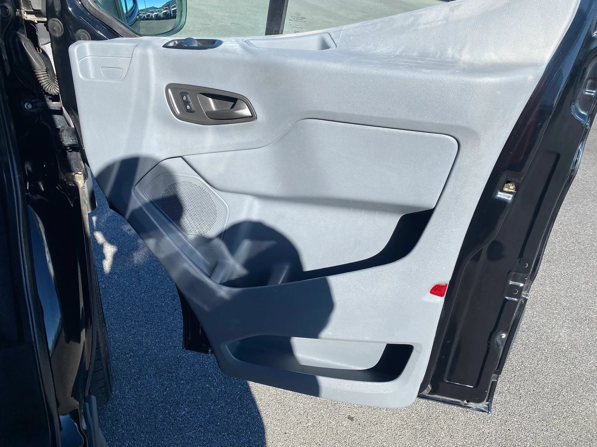 Used 2018 Ford Transit 150 130 Low Roof RWD image 20