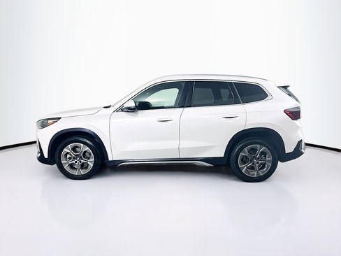 Used 2025 BMW X1 xDrive28i image 4
