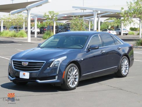 Used 2017 Cadillac CT6 Luxury AWD/4WD image 2