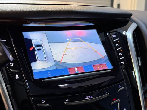 Used 2020 Cadillac Escalade ESV Premium Luxury AWD/4WD image 31