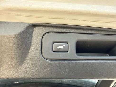 Used 2023 Honda Passport EX-L image 7