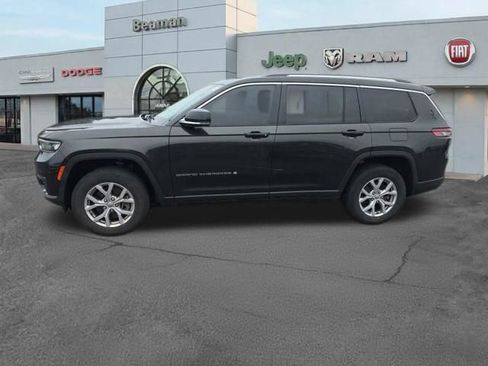 Used 2022 Jeep Grand Cherokee L Limited AWD/4WD image 5