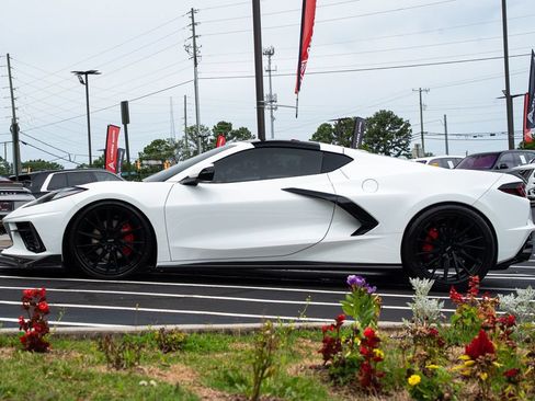 Used 2020 Chevrolet Corvette Stingray Preferred Cpe w/ 2LT Preferred Equipment Group RWD image 25
