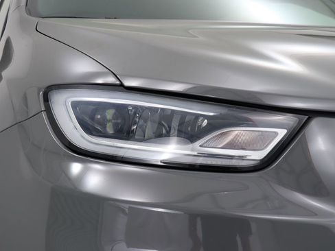 Used 2022 Chrysler Pacifica Touring-L w/ S Appearance Package image 10