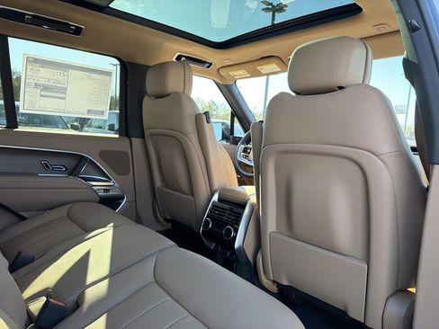 New 2026 Land Rover Range Rover SE AWD/4WD image 15