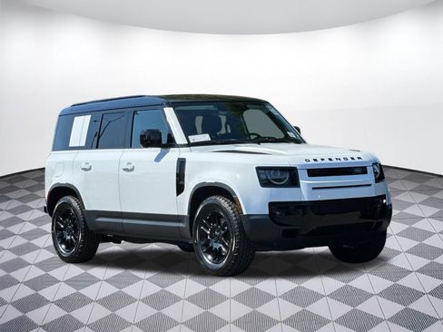 New 2026 Land Rover Defender 110 S AWD/4WD image 6