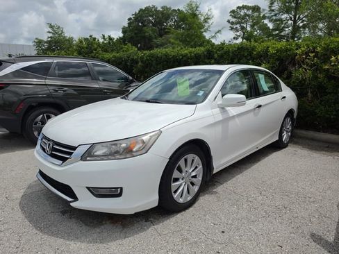 Used 2013 Honda Accord Touring image 7