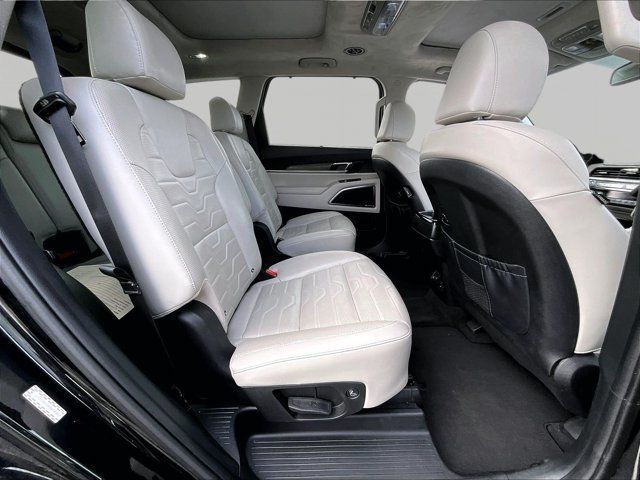 Used 2022 Kia Telluride SX w/ SX Prestige Package AWD/4WD image 16