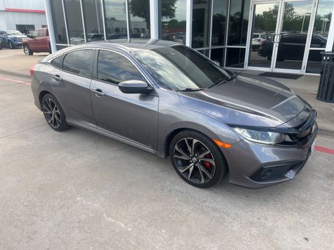 Used 2020 Honda Civic Sport image 4