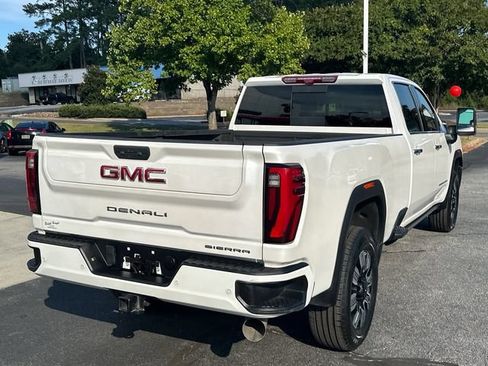 Used 2024 GMC Sierra 2500 Denali w/ Denali Reserve Package AWD/4WD image 3