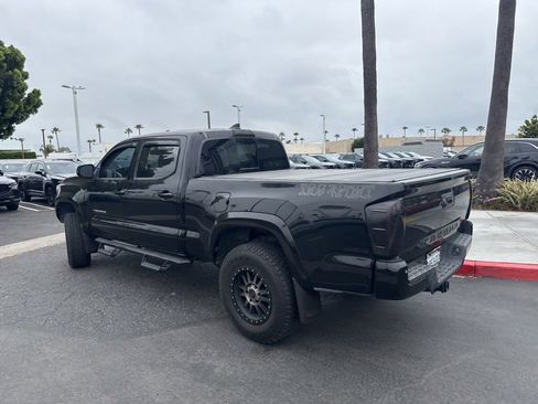 Used 2017 Toyota Tacoma TRD Sport RWD image 15