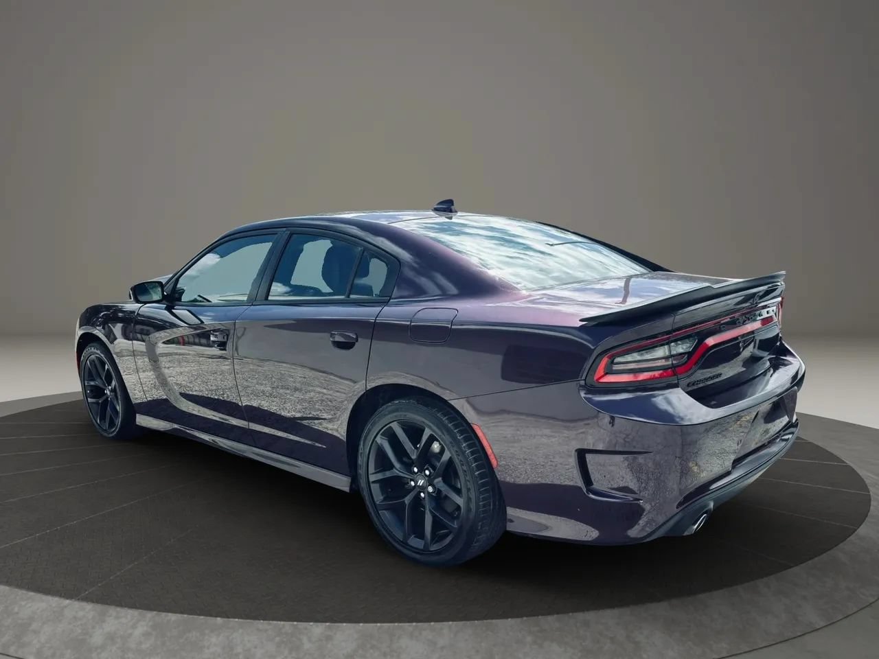 Used 2020 Dodge Charger GT w/ Plus Group RWD image 3