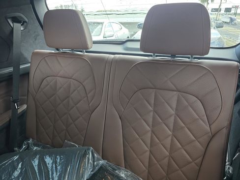 New 2026 BMW X7 xDrive40i w/ Executive Package image 9