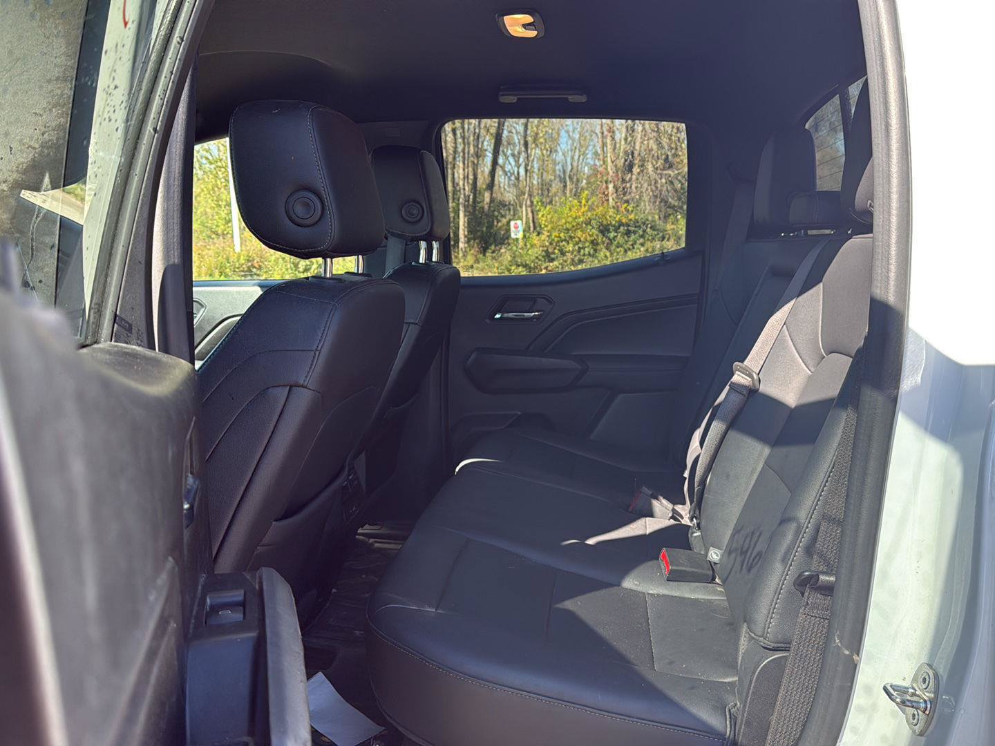 Used 2023 GMC Canyon Elevation w/ Elevation Premium Package AWD/4WD image 12
