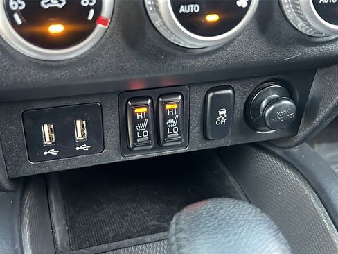 Used 2024 Mitsubishi Outlander Sport SE image 27