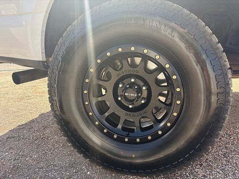 Used 2015 Ford F150 XLT w/ Max Trailer Tow Package image 5