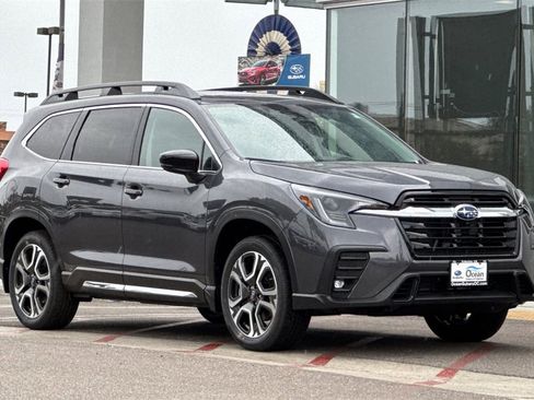 New 2026 Subaru Ascent Limited image 2