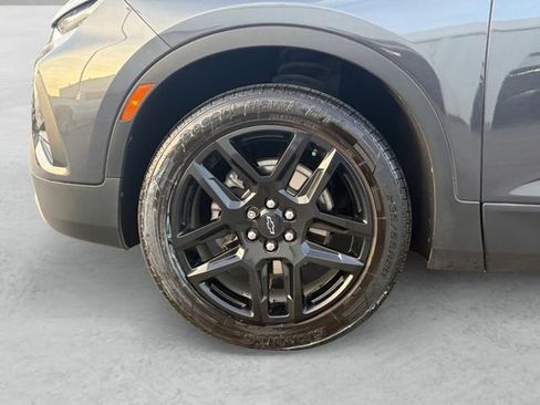 Used 2022 Chevrolet Blazer LT image 23