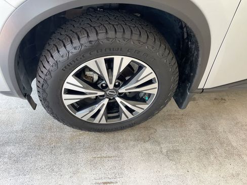 Used 2023 Nissan Rogue SV w/ SV Premium B Package AWD/4WD image 10