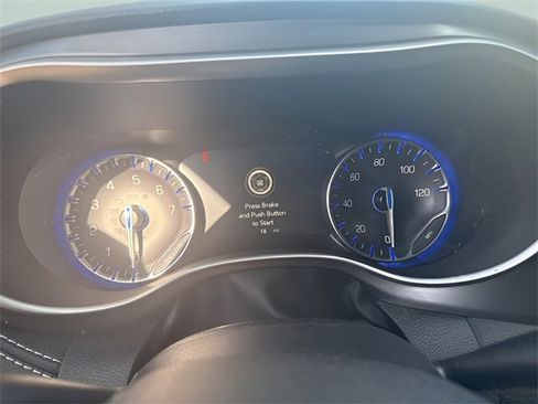 New 2026 Chrysler Pacifica Select image 15