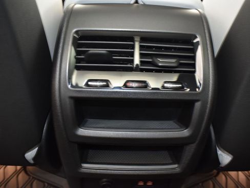 Used 2026 BMW X5 sDrive40i w/ Parking Assistance Package RWD image 18