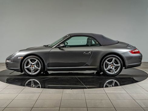 Used 2007 Porsche 911 Carrera RWD image 2