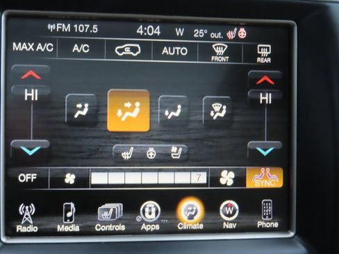 Used 2017 Jeep Grand Cherokee Overland w/ Jeep Active Safety Group image 38